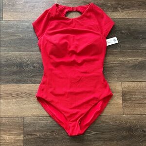 NWT SPANXshape™ Swim
Pique High Neck Short Sleeve One-Piece | Spanx Red
L